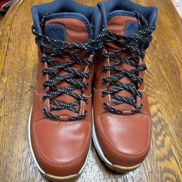 nike manoa leather se